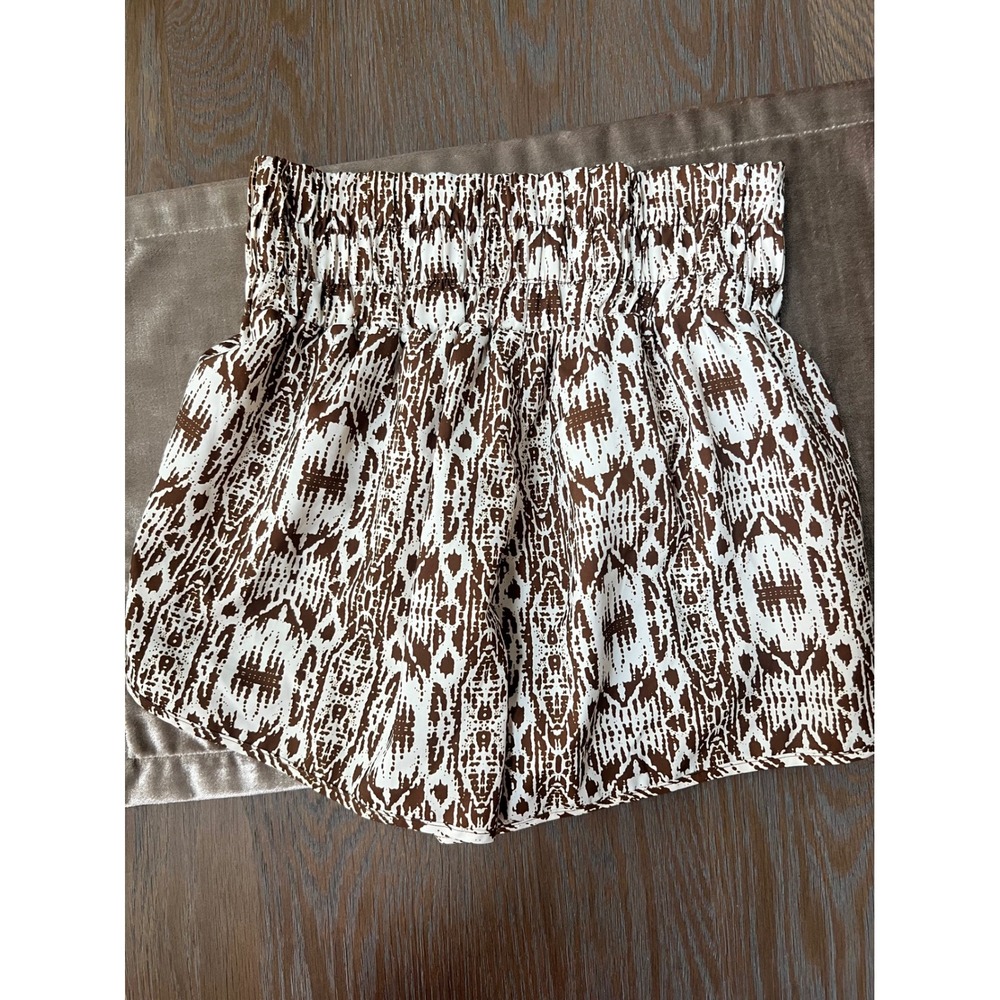 AS Revival Brown White Ikat Smocked Active Shorts - Picture 3 of 3